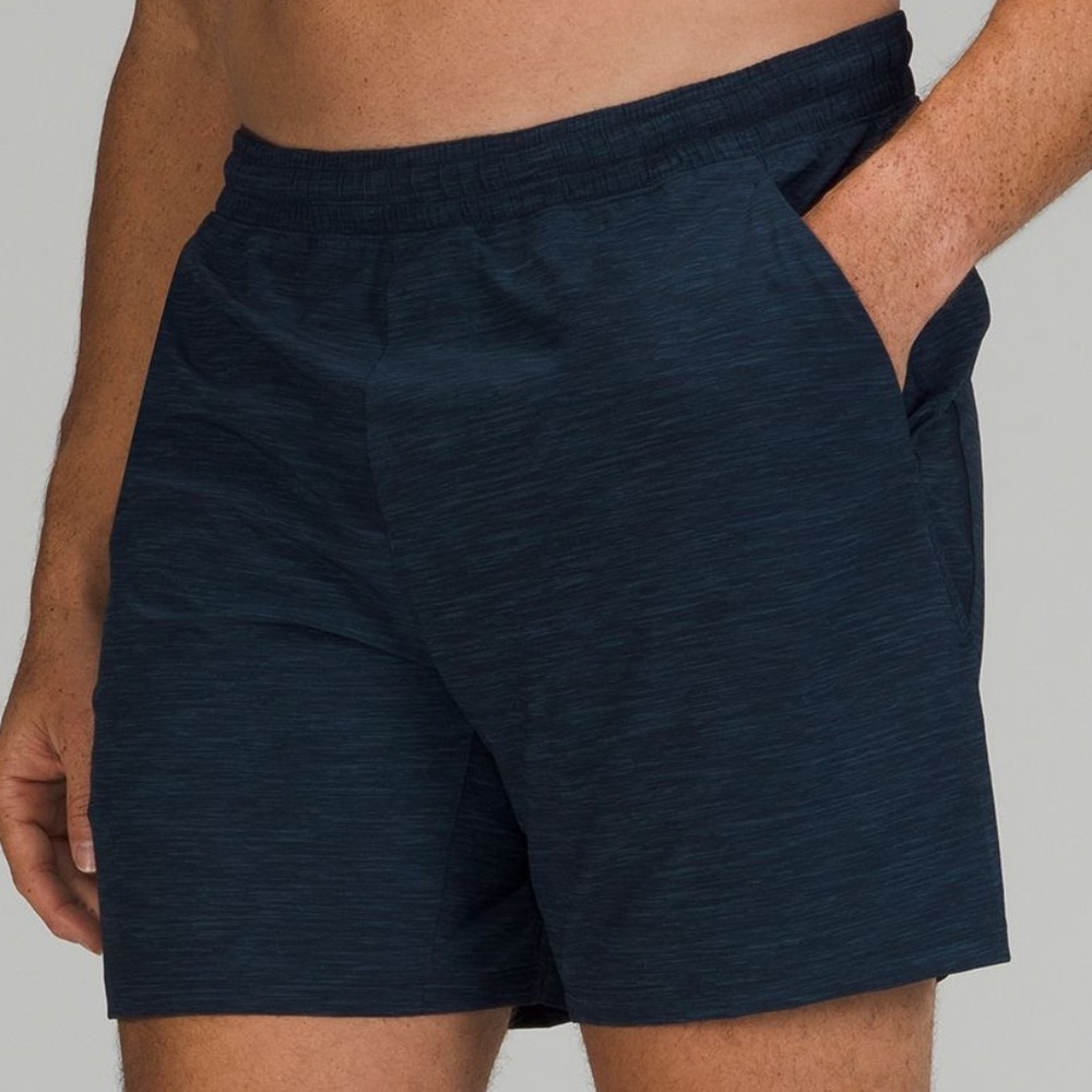 Lululemon Pace Breaker 7in Shorts (Allover Iron Blue/True Navy, Large)